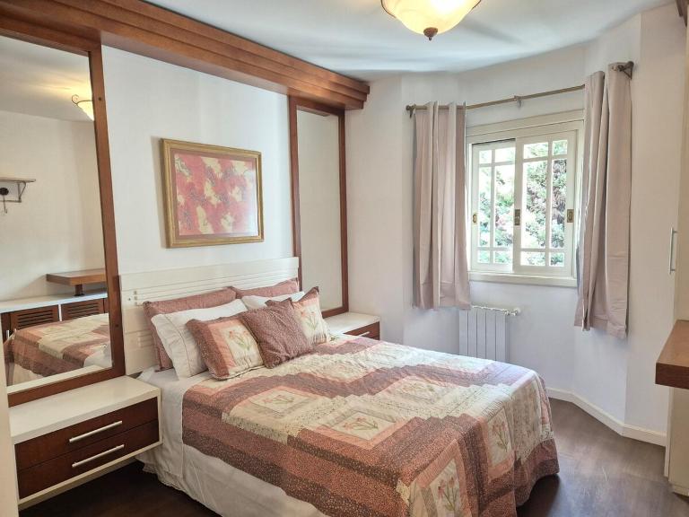 Apto na Borges de Medeiros próximo da Rua Coberta - Ferienwohnung Gramado