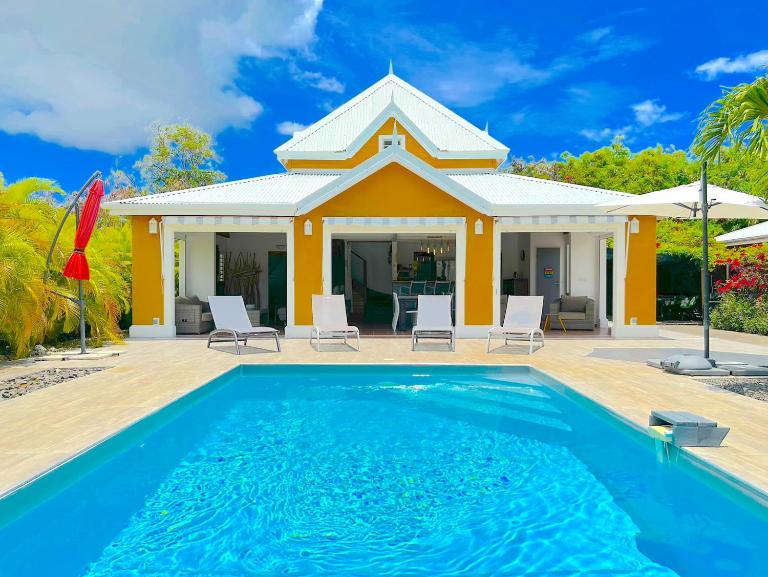 Villa Caraïbe - 130m2, Piscine proche Plages - B&B Saint-François