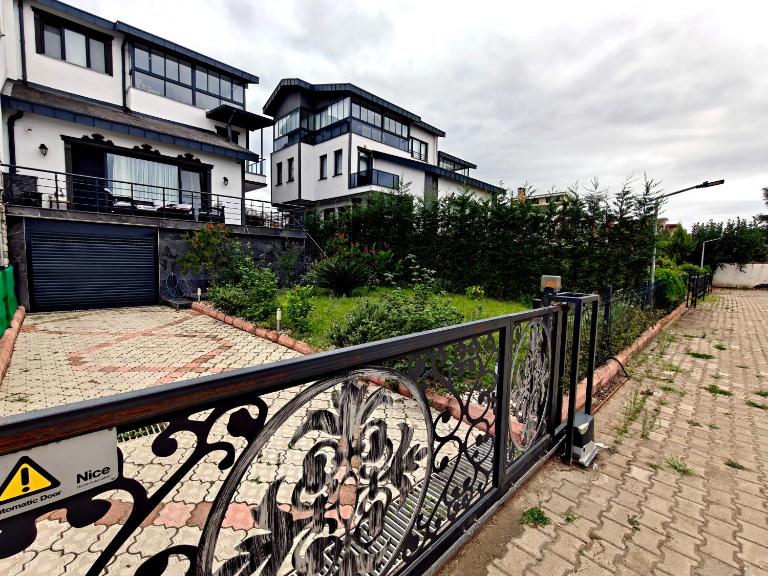 VillaKent - Luxury Seaview-Beachfront Villa - B&B Kaşüstü