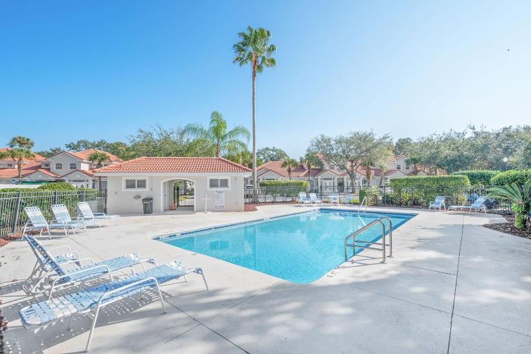 Steps to European Village, Trails & Pool Access - Bed and Breakfast Palm Coast