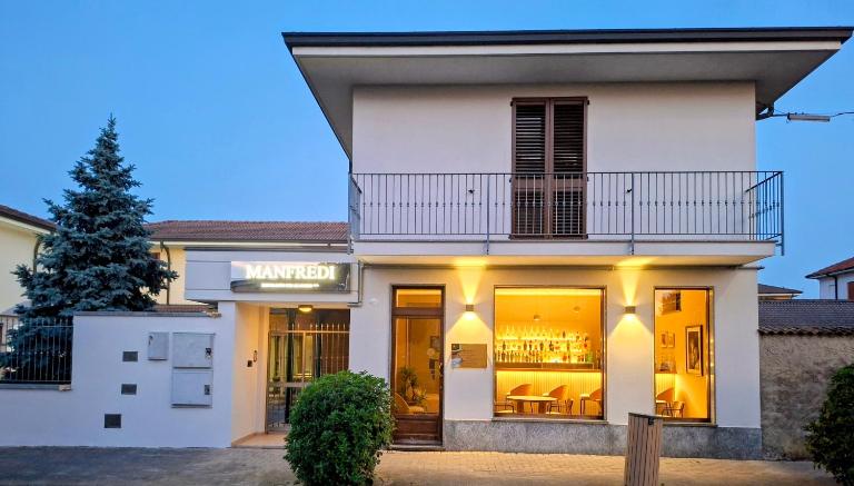 Manfredi ristorante con alloggio - B&B Romentino