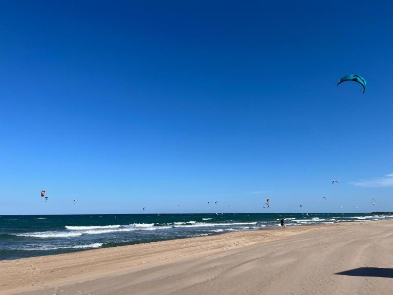 Apartamento La Calma en Primera Línea de Playa - Ferienwohnung Valencia