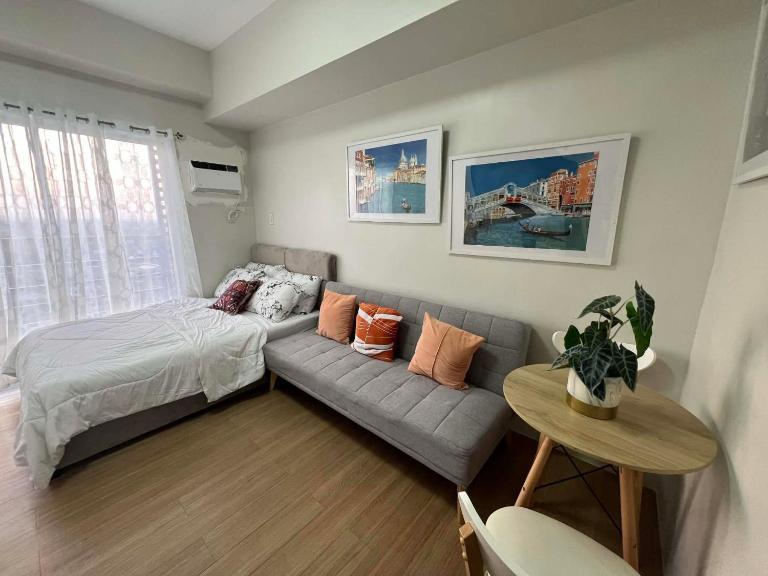 Loop Towers by Vista Residences - B&B Pontud
