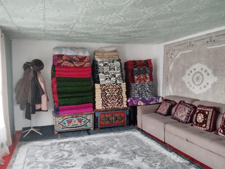 Адис Сон-Кол Конный тур - Chambres d'hôtes Jangy-Aryk