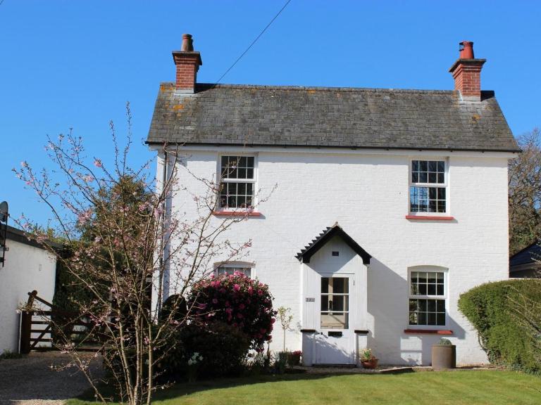 3 Bed in Lymington oc-nfl73 - B&B Everton