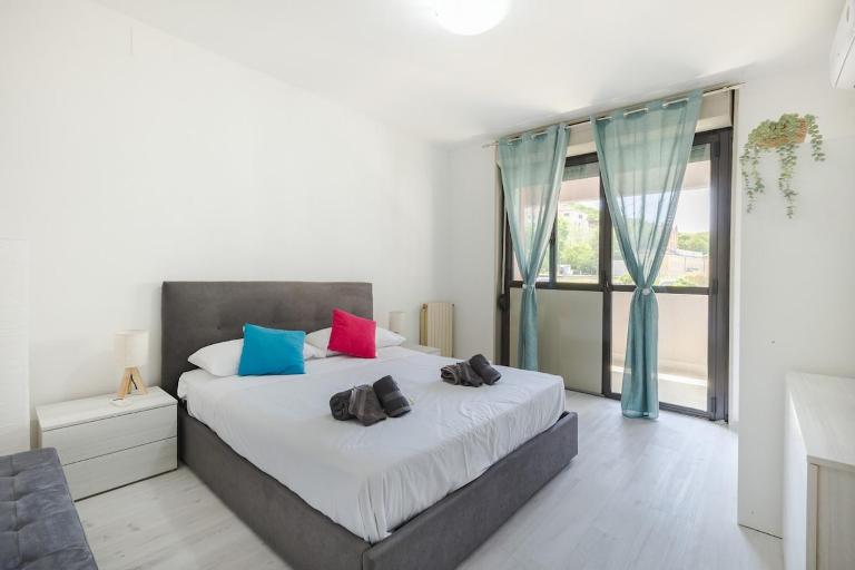 Free Parking Private Balcony Relax Apartment - Ferienwohnung Triest