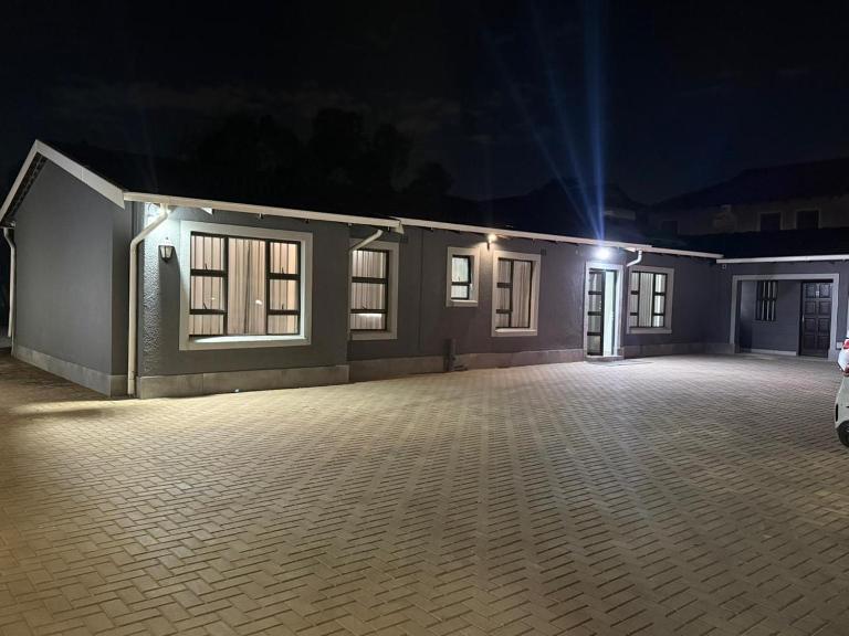Heartwood Haven guest house - B&B Boksburg