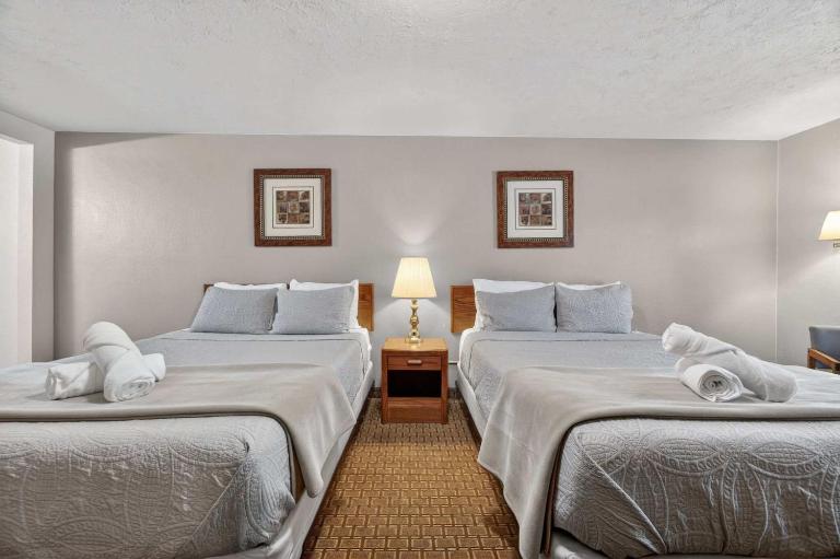 Eagle Motel Suite 121 - B&B Manitou Springs