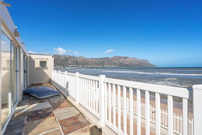 Sea Haven 4 - Ferienwohnung Gordon’s Bay
