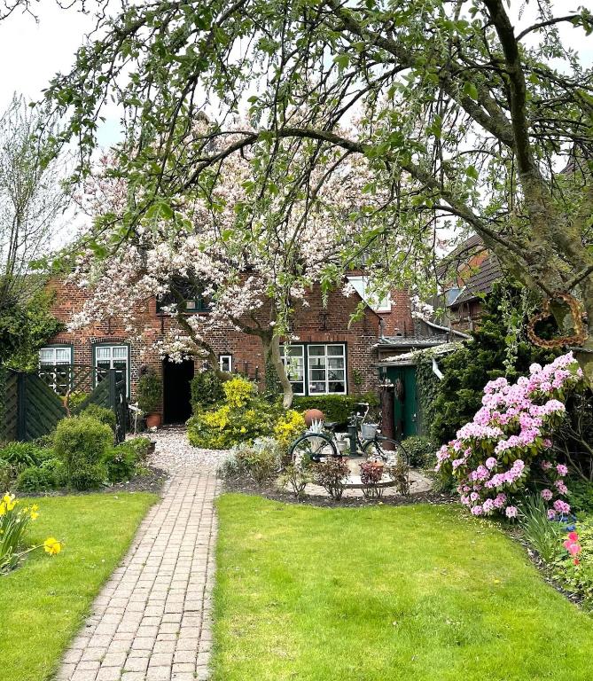 Gemütliche Wohnung mit Garten - B&B Garding