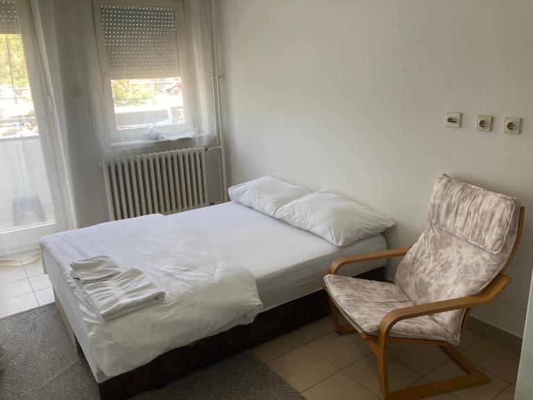 Small flat in the city heart - Bed and Breakfast Novi Sad