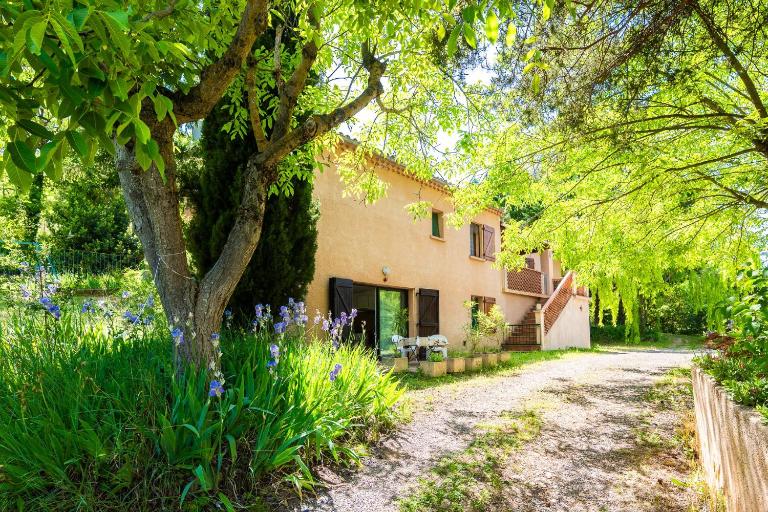 Appartement 2 chambres - Villa rose - Bed and Breakfast Montagnac