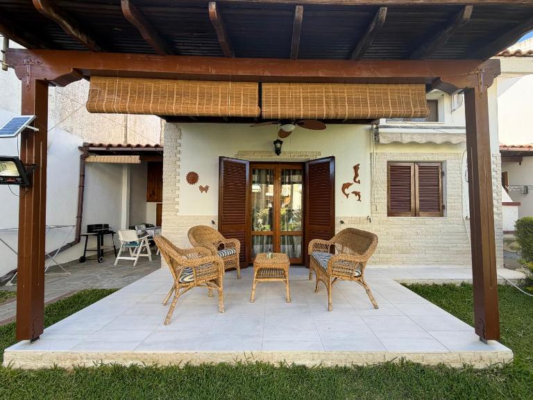 Nikiti Beachfront House - Chambres d'hôtes Níkiti