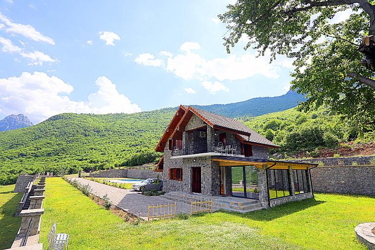 Kulla e Andrrave - Chambres d'hôtes Ducaj