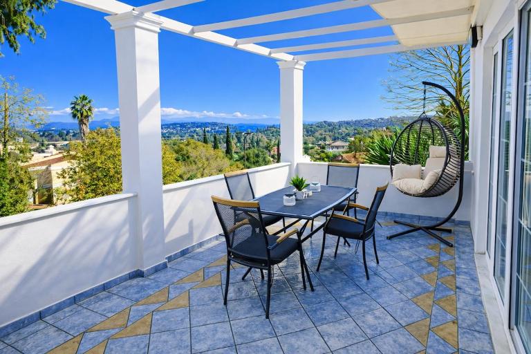Villa Yucca Apartment with Terrace View Starlink and Parking - B&B Virós