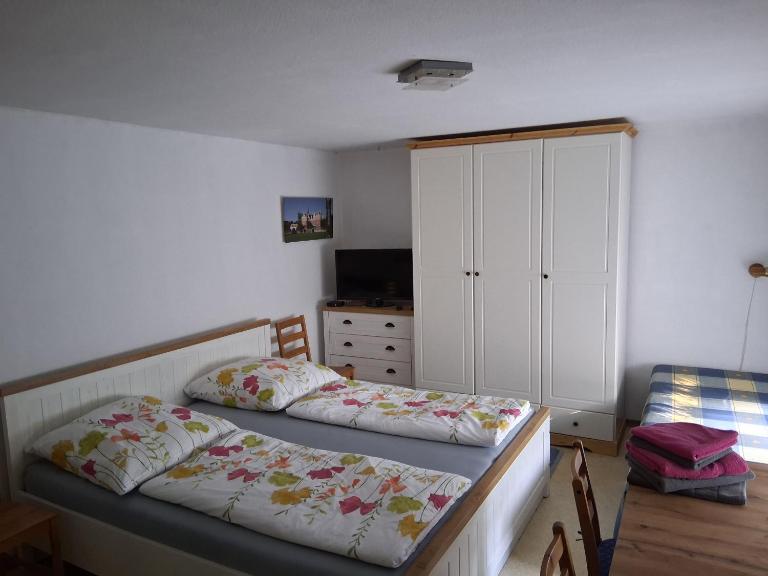Bungalow im Künstlergarten - B&B Bad Muskau