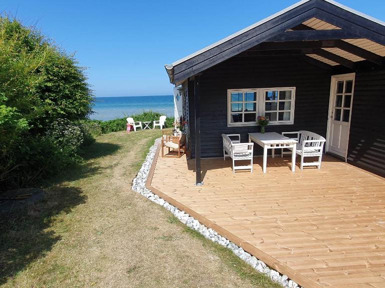 Here You Live Almost On The Beach - B&B Allingåbro