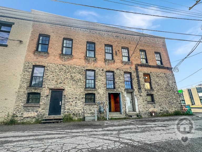 Fernie Town Lofts by StayIn - Bed and Breakfast Fernie