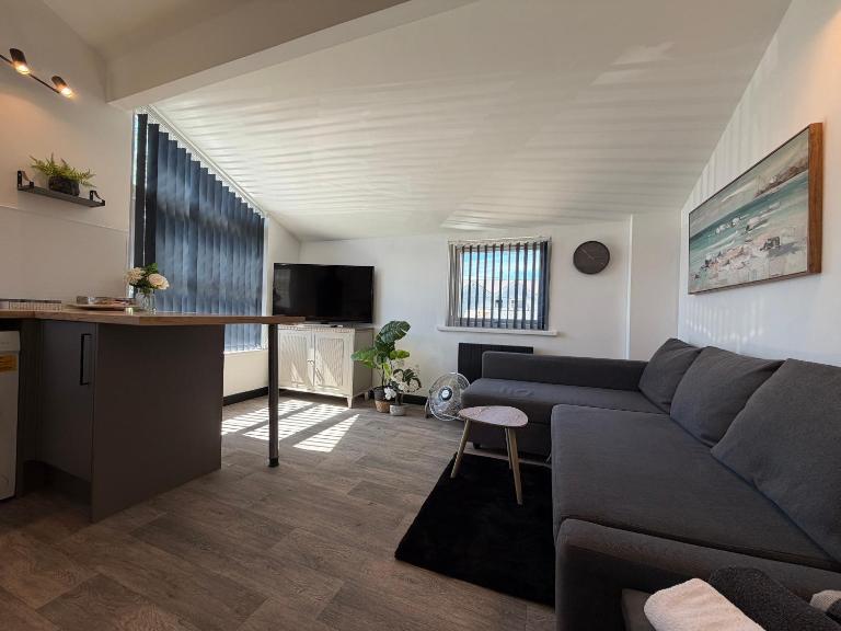 Glowstay 2 - B&B Lampeter