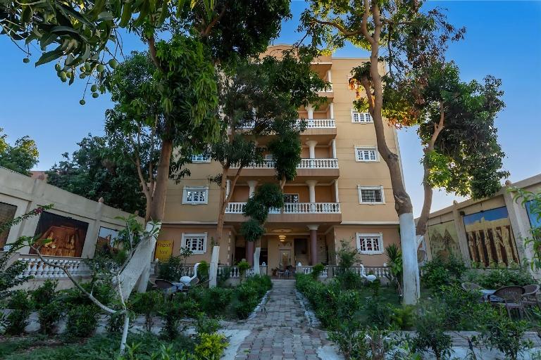 El Agamy Hotel Apartment - Ferienwohnung Luxor