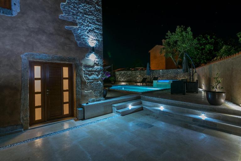 Villa Sagri - heated pool - Ferienwohnung Žagrići