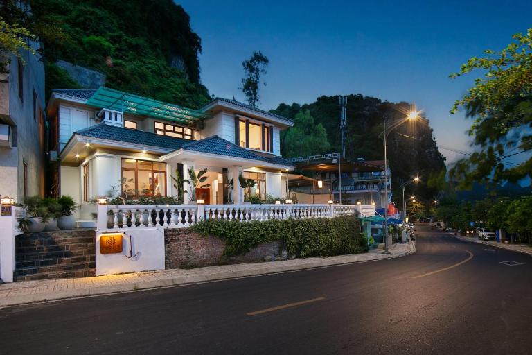 Maison Cat Ba Bay View Villa - B&B Cát Bà
