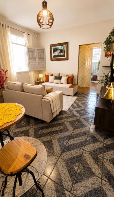 Casa Completa No Centro Para Famílias e Grupos Até 9 Hospedes Com Garagem - Chambres d'hôtes Ouro Preto