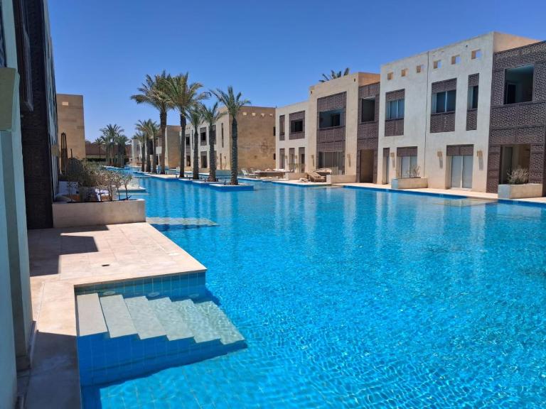 Sunny 2 bedroom retreat - Scarab Club - El Gouna - B&B Hurgada