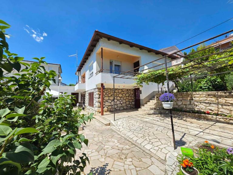 Apartment in Crikvenica 5484 - B&B Crikvenica
