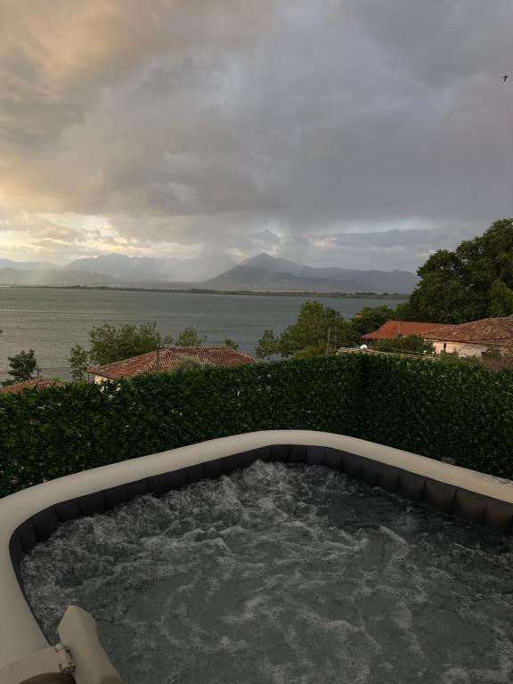 Shiroke Relax Villa - B&B Shirokë