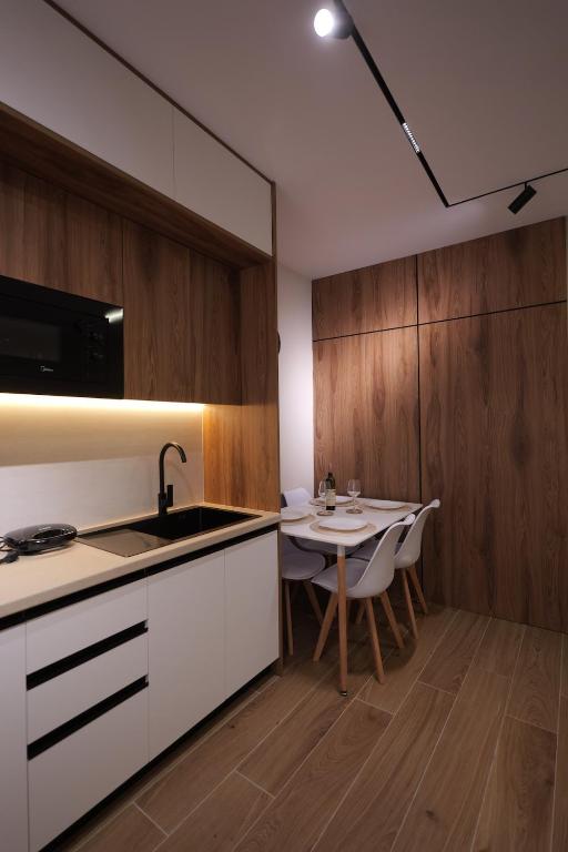 Dionis Garden Suite - B&B Scutari