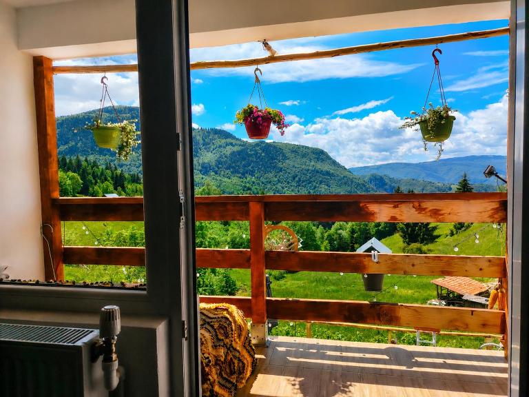 Casa Ștefania - B&B Dâmbovicioara