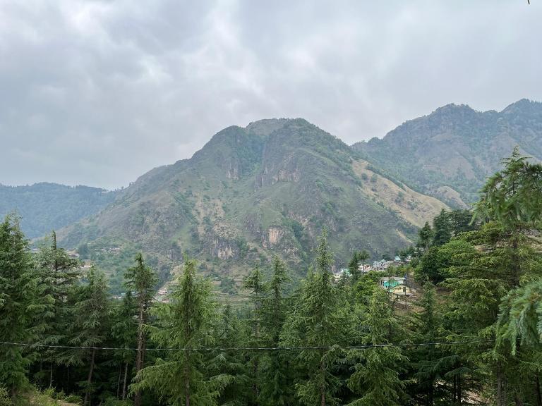Hill View Cottage - B&B Chakrāta