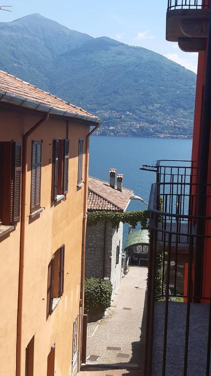 Lakeview Casa Camelia 21 - Chambres d'hôtes Acquaseria