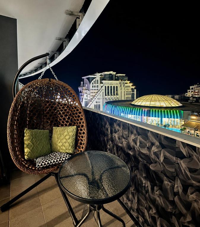 Sea View Apartment GeoVibes in Batumi - B&B Batum