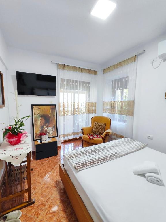 Belo Family & Friends Apartment - Bed and Breakfast Gjirokastër
