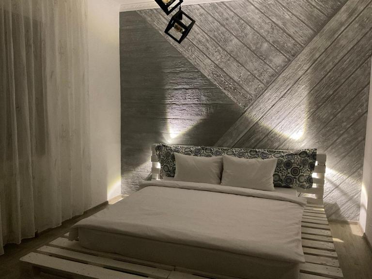 Loft on Slobidska Street - B&B Mykolayiv