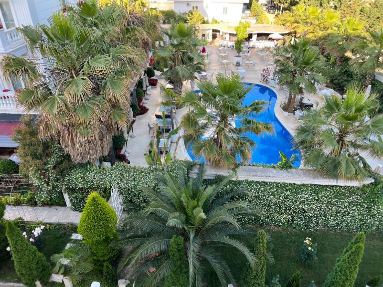 Garden view apartment - B&B Karpen