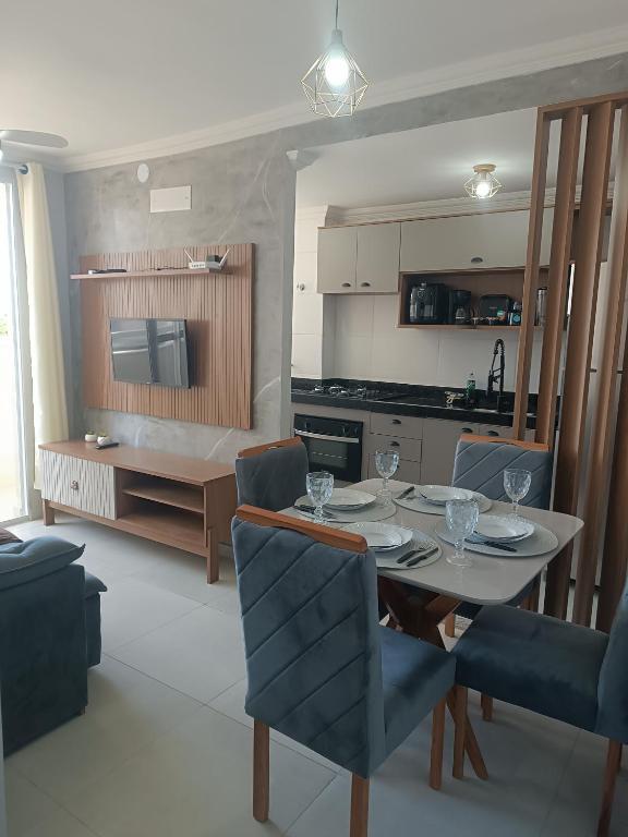 Apartamento Lar doce Lar,fica localizado dentro de um condomínio completo com área de lazer completo - B&B São Pedro da Aldeia
