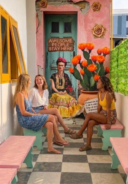 Decasa Female House - Bed and Breakfast Malang