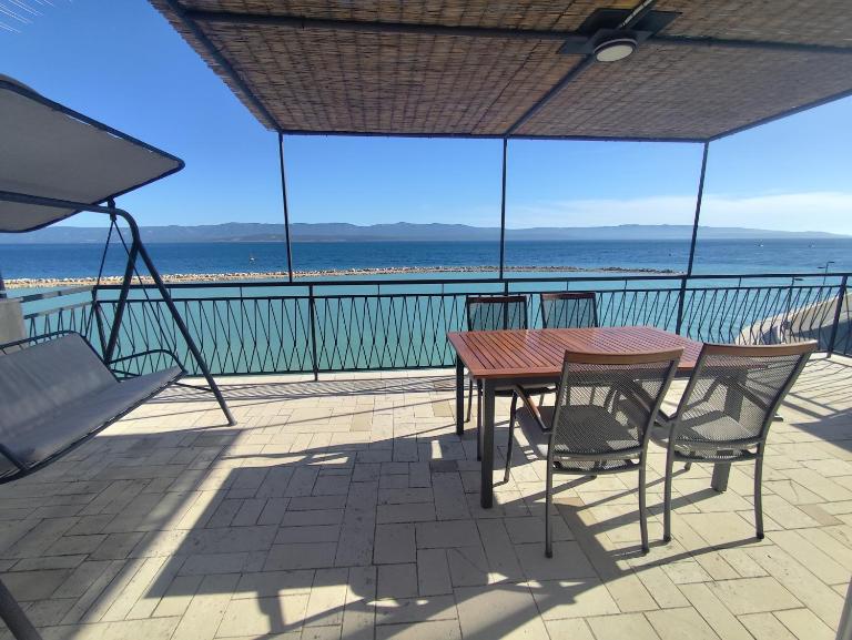 Apartmani Robert - B&B Bol