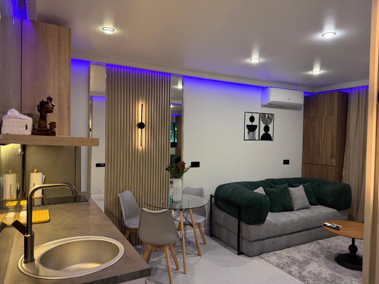 Lili's House Komitas 5 Floor - B&B Yerevan
