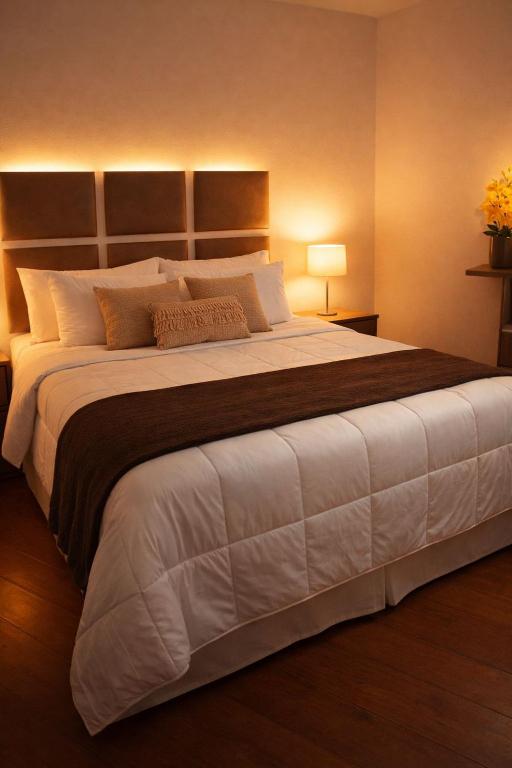 Suíte Confort com Hidromassagem Avenida Anchieta - B&B São José dos Campos