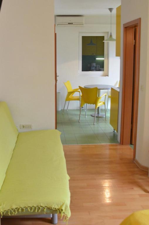 Apartments Zdenka Cobrnic - B&B Tučepi