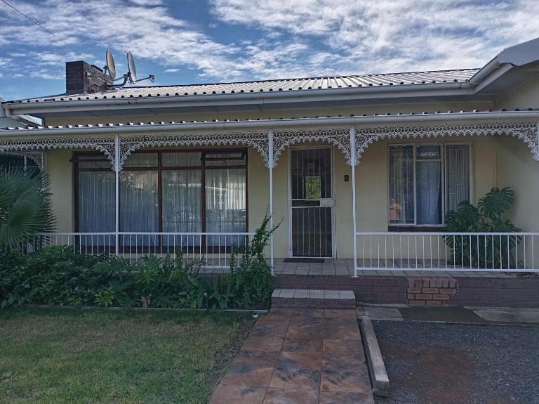 Protea House - B&B Graaff Reinet
