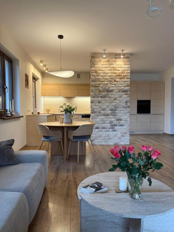 Monika ArtHouse - Ferienwohnung Czenstochau