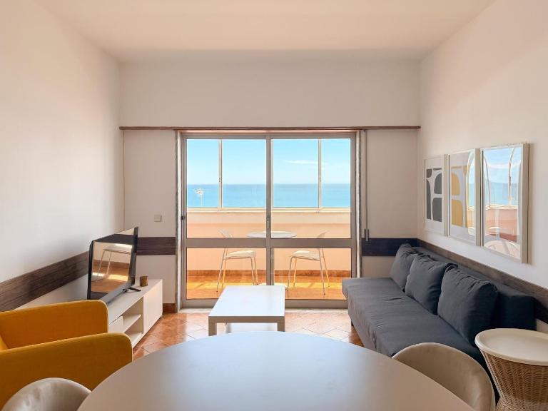Mira Praia Seaside Escape - B&B Quarteira