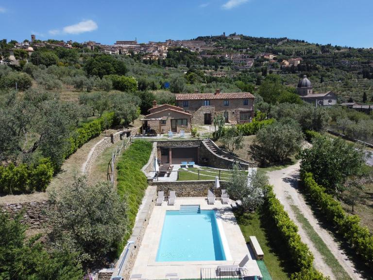 L'Antico Casale Tuscany Charme & Private Pool 5-star - Chambres d'hôtes Cortone