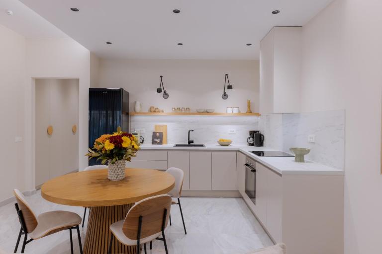 Dione 2 Luxury Residence 2-bedrooms Nafplio - Bed and Breakfast Nauplion