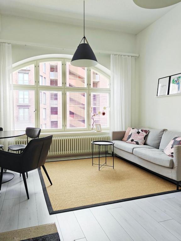 Stylish loft Ainola Park free parking - B&B Oulu